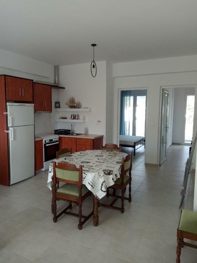 Appartement Almira Ghouse à Almiropótamos Extérieur photo